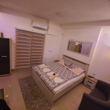 Pejovic Apartmani Ni Exterior foto