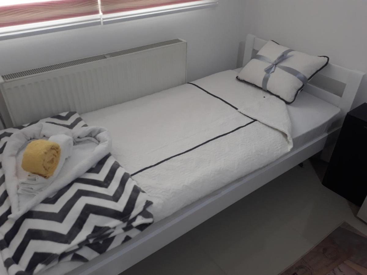 Pejovic Apartmani Ni Exterior foto