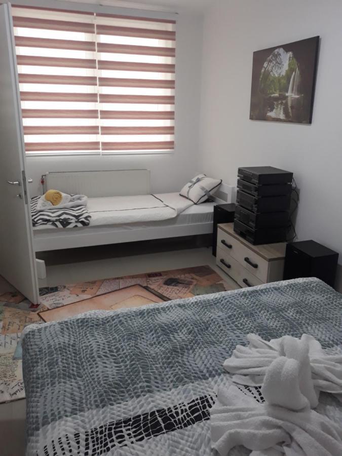 Pejovic Apartmani Ni Exterior foto